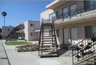 14900 Lemoli Ave in Gardena, CA - Building Photo - Building Photo