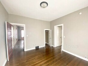 3818 University Ave in Des Moines, IA - Building Photo - Building Photo