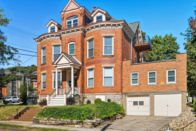 480 Orchard Ave, Unit 2 in Bellevue, PA - Building Photo - Building Photo