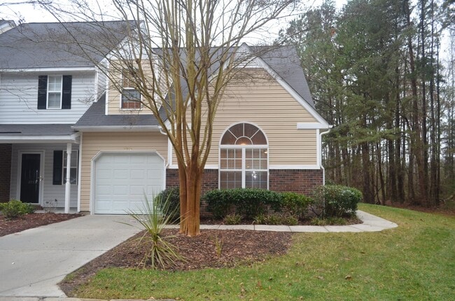 8955 Bryant Field Cir