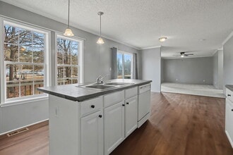 212 Shipmans Pike in Jacksonville, NC - Building Photo - Building Photo