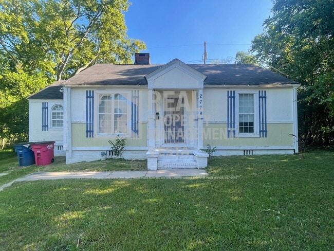 property at 2779 Suwanee Ave