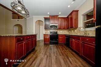 113 Tyre Dr in Mcdonough, GA - Foto de edificio - Building Photo