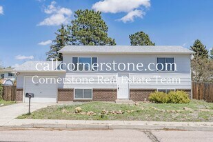 4919 Sonata Dr in Colorado Springs, CO - Building Photo