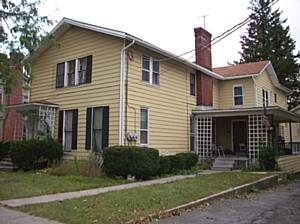 24 W Main St in Leroy, NY - Building Photo