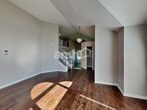 2307 White Eagle Dr in Plainfield, IL - Foto de edificio - Building Photo