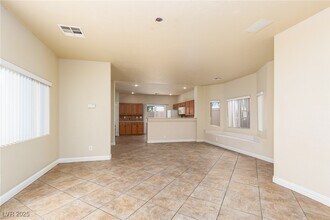 9029 Mossy Hollow Ave in Las Vegas, NV - Building Photo - Building Photo