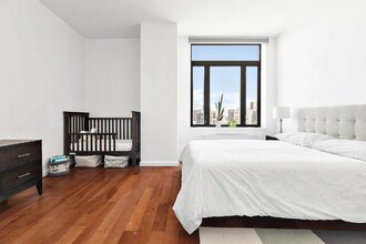 380 Malcolm X Blvd, Unit Ph H in New York, NY - Building Photo - Building Photo