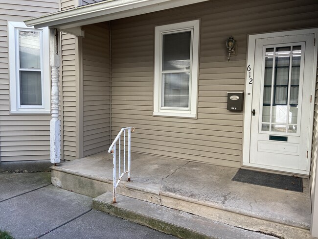 612 Washington Ave, Unit Apt 1 in Northampton, PA - Building Photo - Building Photo