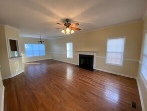 310 Preakness Ln in Sneads Ferry, NC - Building Photo - Building Photo