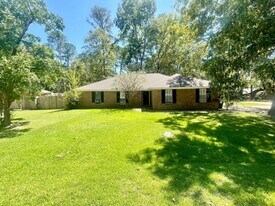 147 Plum Tree Rd in Brandon, MS - Building Photo