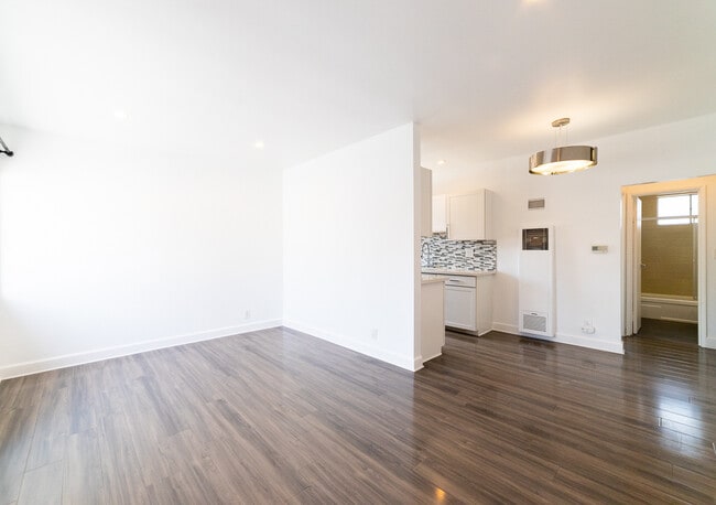 property at 319 Heliotrope Dr