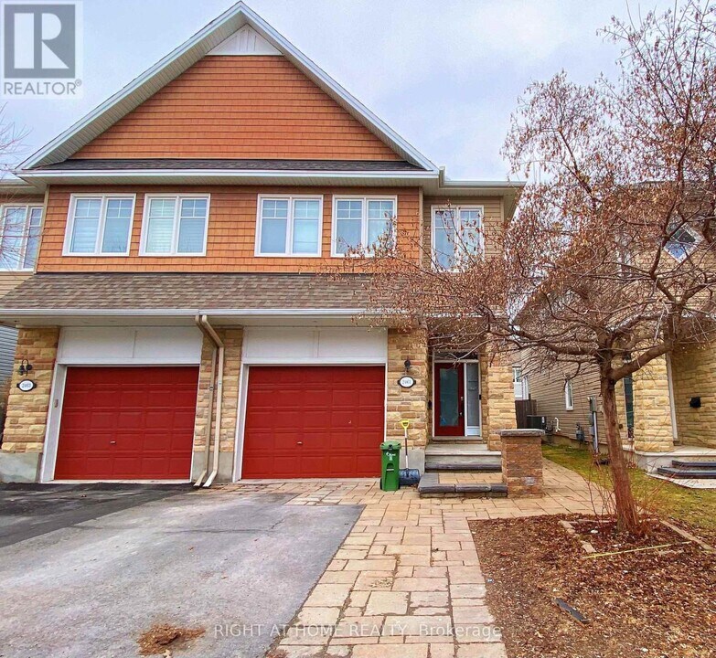 2461 Regatta Ave in Ottawa, ON - Building Photo