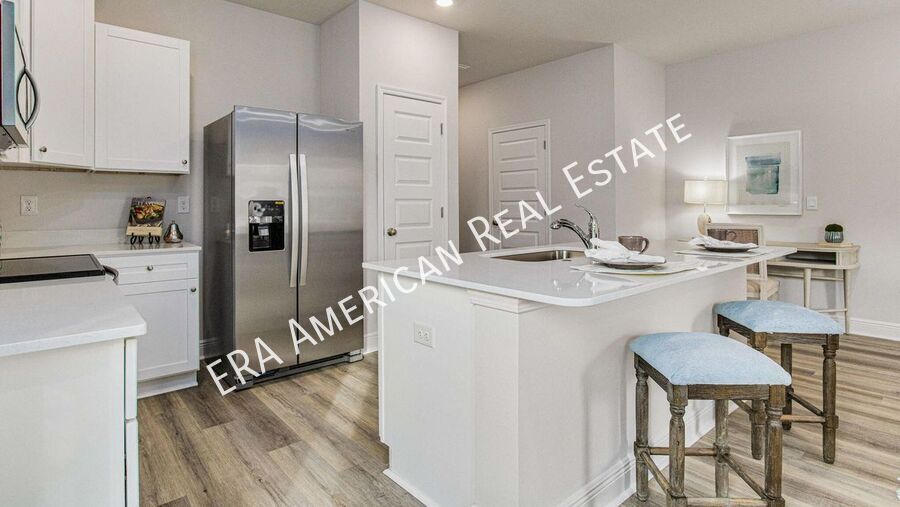 2547 Cliff Hollow Ln in Gulf Breeze, FL - Building Photo