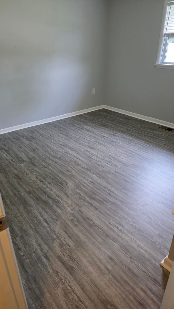 property at 7120 Denver Ln