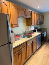36 Essex Green Ln, Unit 36B Essex Green drive in Peabody, MA - Building Photo - Building Photo