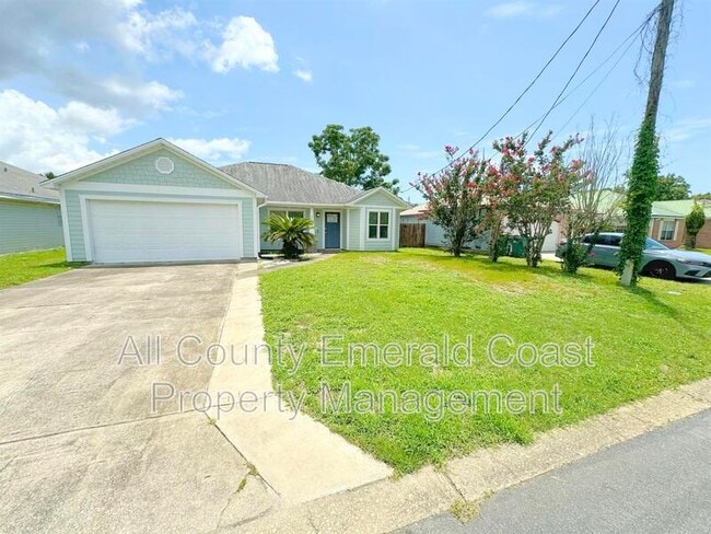 915 Emily Cir in Fort Walton Beach, FL - Building Photo - Building Photo