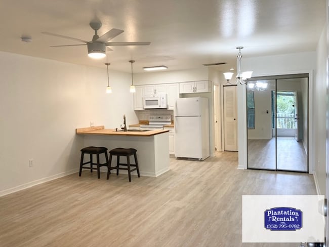 property at 959 SE Mayo Dr