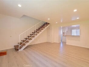 5593 Pioneer Blvd in Whittier, CA - Building Photo - Building Photo