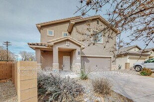 305 Manuel Sanchez Pl SW in Albuquerque, NM - Building Photo