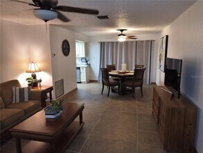 645 Harvey St in Englewood, FL - Building Photo - Building Photo