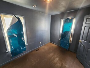 10317 Reno Ave in Cleveland, OH - Building Photo - Building Photo