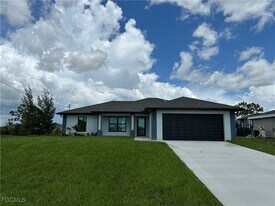 1829 NW 24th Ave in Cape Coral, FL - Building Photo