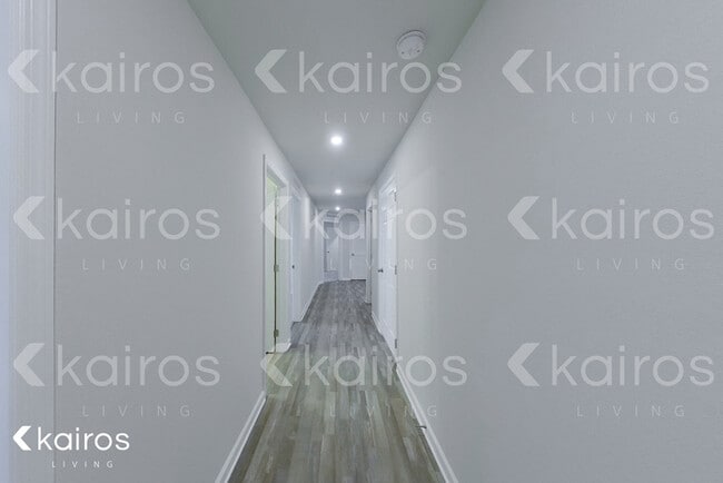 1729 Nebraska Loop in Bushnell, FL - Foto de edificio - Building Photo