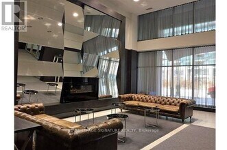 187 Fort York Blvd in Toronto, ON - Building Photo - Building Photo