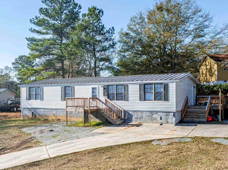 158 Thomas Field Rd SE in Milledgeville, GA - Building Photo