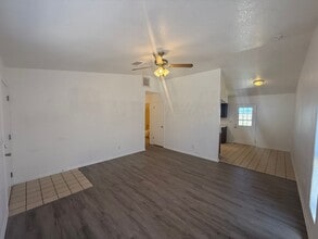 3736 N Roosevelt St in Kingman, AZ - Building Photo - Building Photo