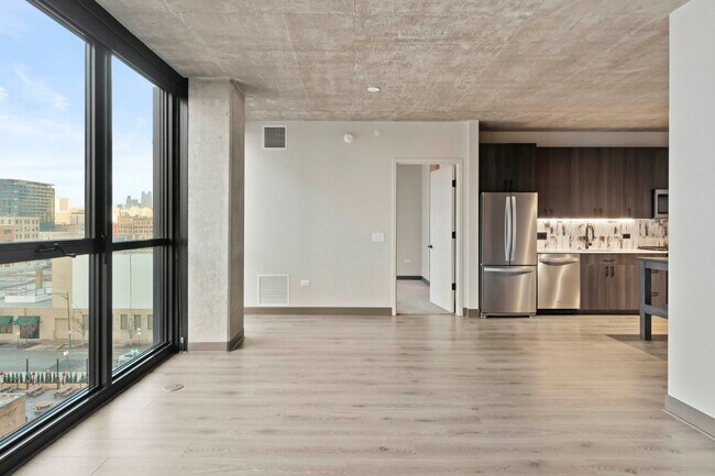 198 N Ada St in Chicago, IL - Building Photo - Building Photo