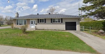 89 Rue Bagot in Gatineau, QC - Building Photo