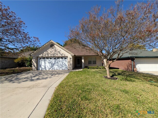 1662 Lantana Cir in New Braunfels, TX - Building Photo - Building Photo