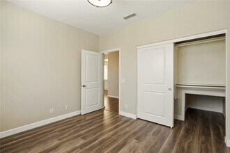 55 Jade Flower in Irvine, CA - Building Photo - Building Photo