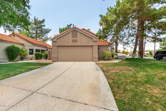 11860 N 40th Way in Phoenix, AZ - Building Photo - Building Photo