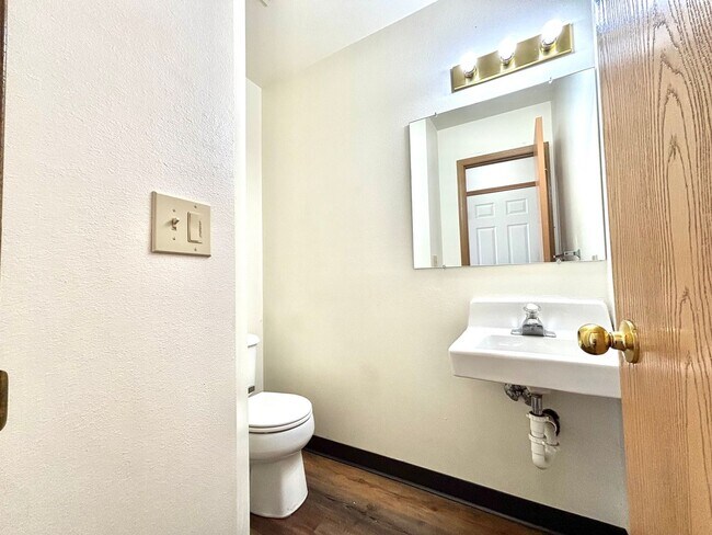 1761 W Kagy Blvd in Bozeman, MT - Building Photo - Building Photo
