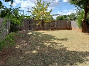 9003 N Rockwell Dr in Oklahoma City, OK - Building Photo - Building Photo