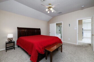 18 Tallow Hill Pl in Spring, TX - Building Photo - Building Photo