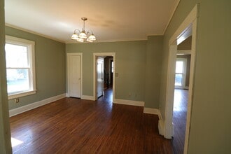 1319 E 12th St in Davenport, IA - Building Photo - Building Photo