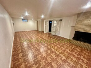 4317 NE 76th Ave in Portland, OR - Foto de edificio - Building Photo