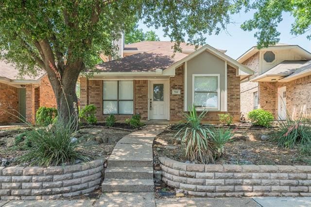 753 Burr Oak Dr in Lewisville, TX - Building Photo - Building Photo
