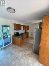 452 Ottawa St S in Kitchener, ON - Building Photo - Building Photo