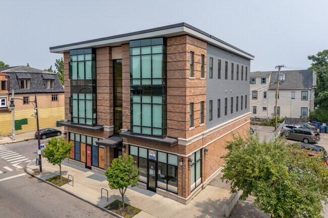363 Grant St in Buffalo, NY - Foto de edificio - Building Photo