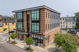 363 Grant St in Buffalo, NY - Building Photo - Building Photo