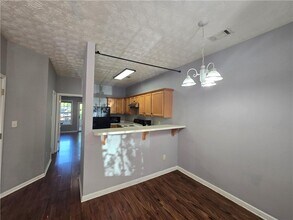 2372 Johnson Rd NE in Atlanta, GA - Building Photo - Building Photo