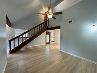 8100 Dowling Cove in Austin, TX - Building Photo - Building Photo