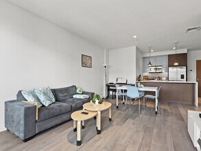 375 Canal St in Somerville, MA - Building Photo - Building Photo