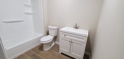 0 Northdale St in Houston, TX - Building Photo - Building Photo