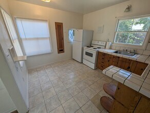 518 Sierra Blvd in Roseville, CA - Building Photo - Building Photo